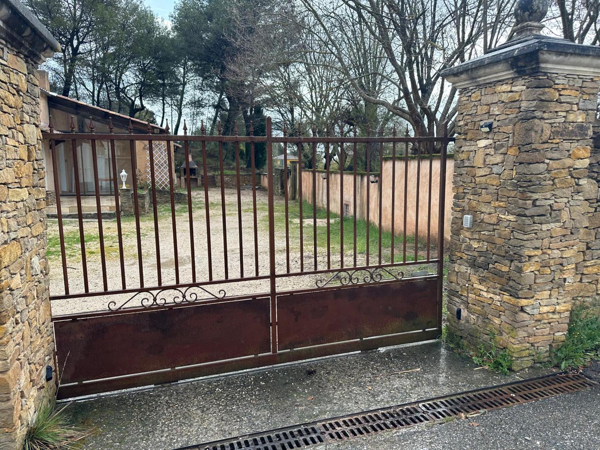 Maison Au Pied De La Sainte Victoire Puyloubier Exterior foto